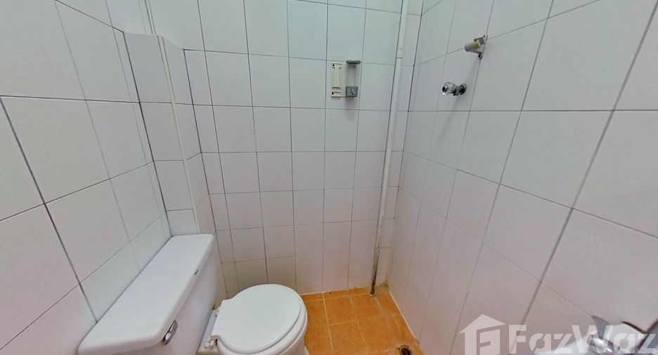 For sale 4 bedrooms townhouse in Mueang Chiang Mai, Chiang Mai