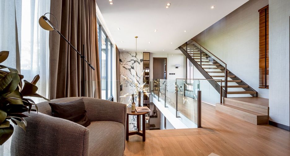 For sale 3 bedrooms house in Khan Na Yao, Bangkok