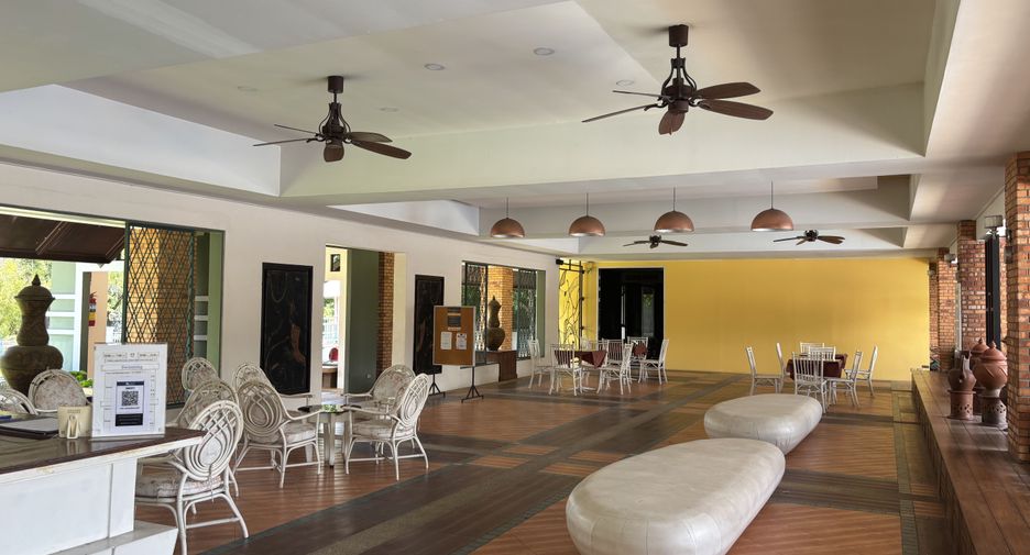 For sale 5 bedrooms house in Hang Dong, Chiang Mai