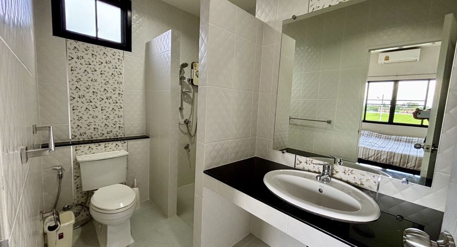 For sale 5 bedrooms house in Hang Dong, Chiang Mai
