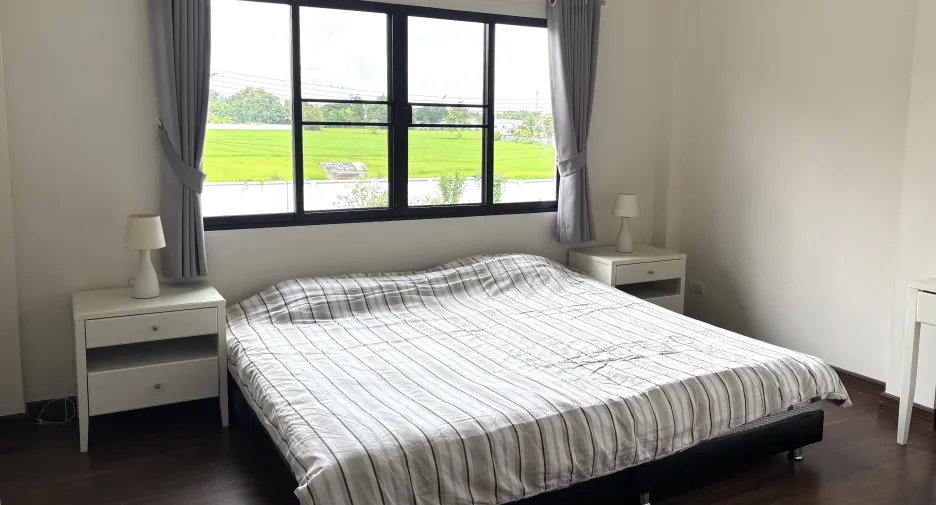 For sale 5 bedrooms house in Hang Dong, Chiang Mai