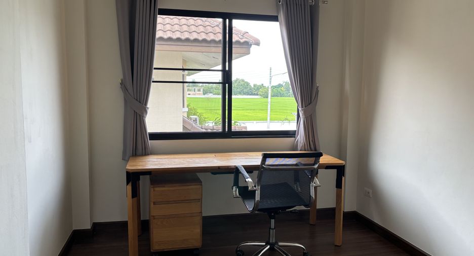 For sale 5 bedrooms house in Hang Dong, Chiang Mai
