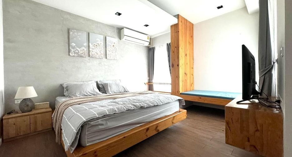 For rent 2 bedrooms condo in Mueang Chiang Mai, Chiang Mai