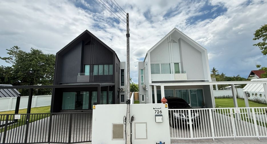 For sale 3 bedrooms house in Saraphi, Chiang Mai