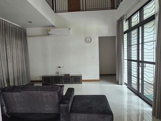 For sale and for rent 4 bedrooms house in Mueang Chiang Mai, Chiang Mai