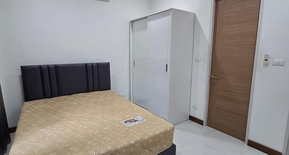 For sale and for rent 4 bedrooms house in Mueang Chiang Mai, Chiang Mai