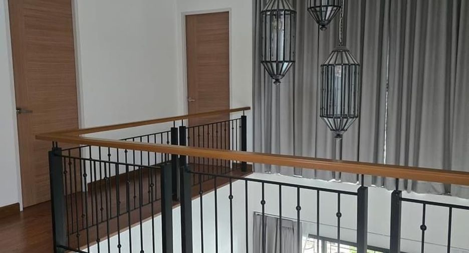 For sale and for rent 4 bedrooms house in Mueang Chiang Mai, Chiang Mai