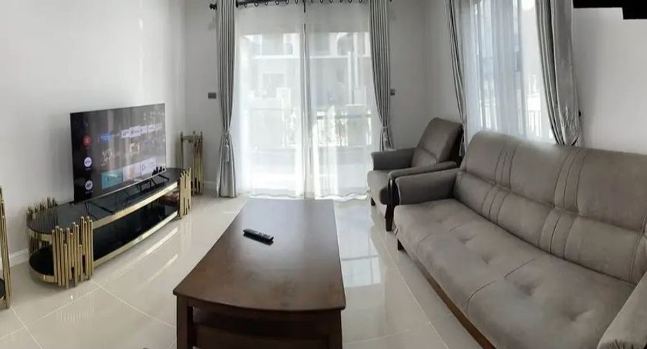 À louer 3 chambres maison à Saraphi, Chiang Mai