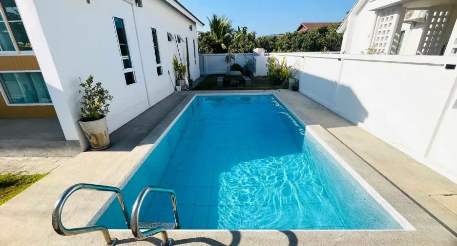 For sale and for rent 3 bedrooms house in Hang Dong, Chiang Mai