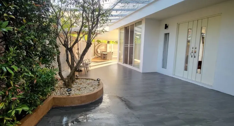 For rent 5 bedrooms villa in Mae Rim, Chiang Mai