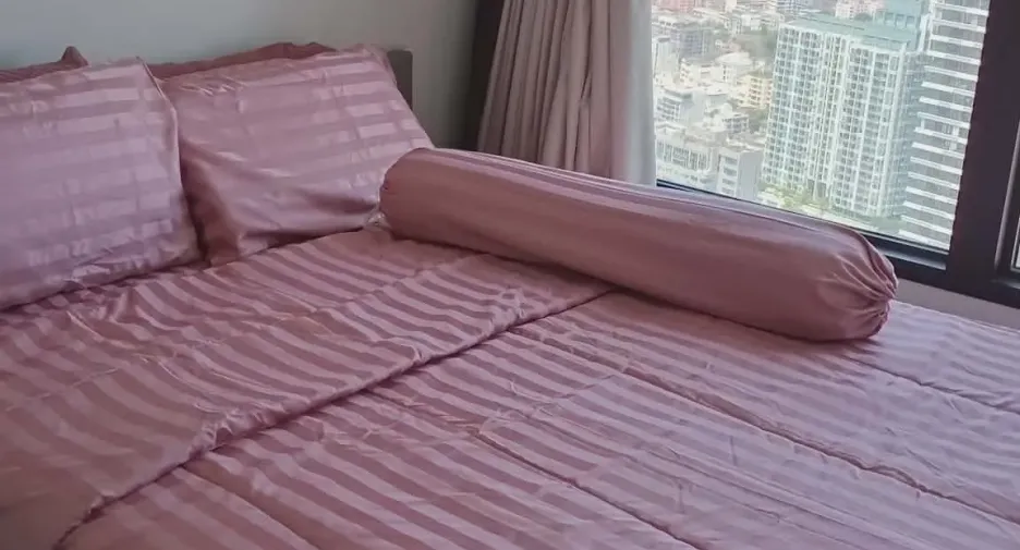 For sale and for rent 1 bed condo in Watthana, Bangkok