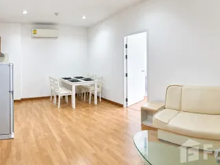 For sale 1 bed condo in Huai Khwang, Bangkok