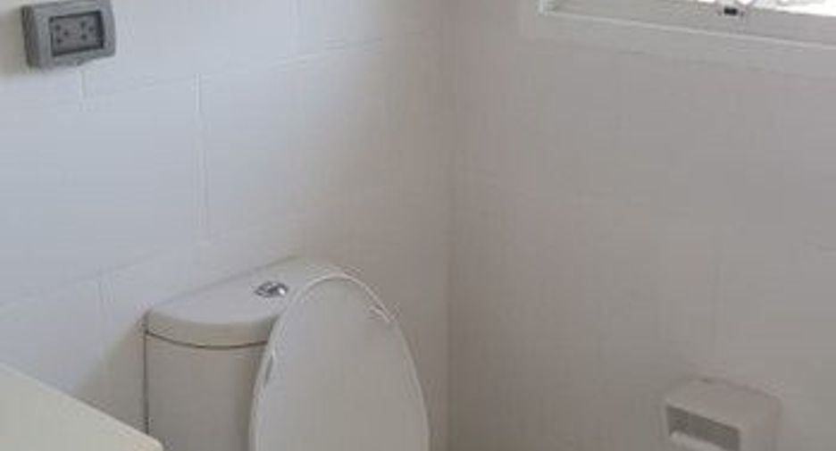 For sale 1 bed condo in Huai Khwang, Bangkok