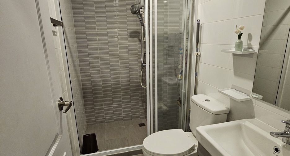 Wohnung zum Kauf mit 1 Zimmer in Mueang Samut Prakan, Samut Prakan