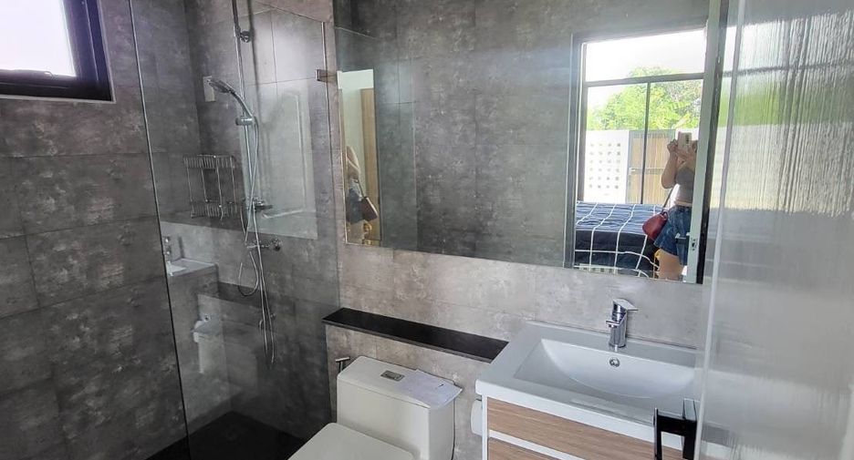 For sale 3 bedrooms house in Mueang Chiang Mai, Chiang Mai