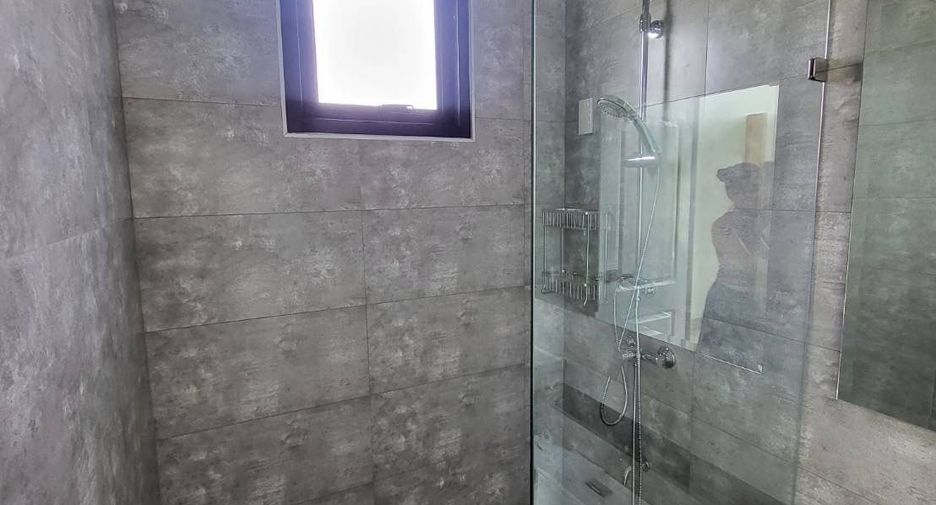 For sale 3 bedrooms house in Mueang Chiang Mai, Chiang Mai