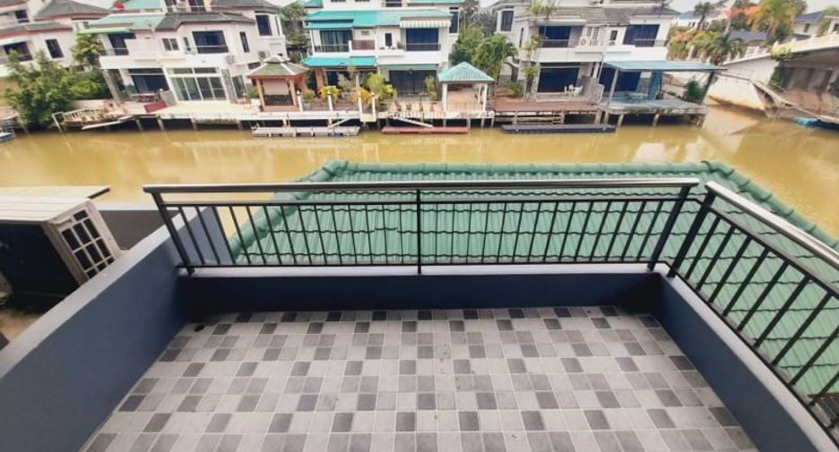 Haus zur Miete mit 4 Zimmer in Sattahip, Chonburi