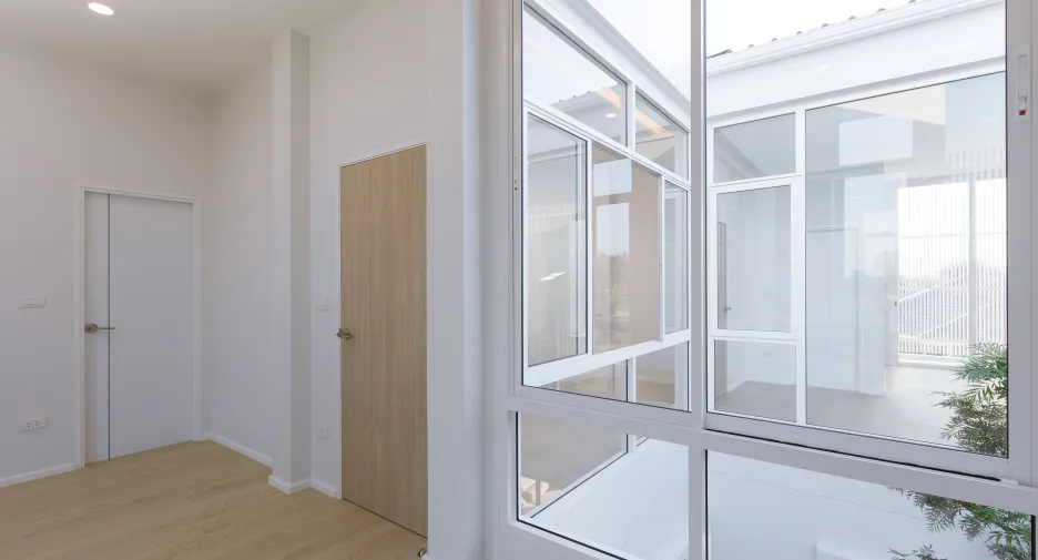 For sale 3 bedrooms house in Saraphi, Chiang Mai