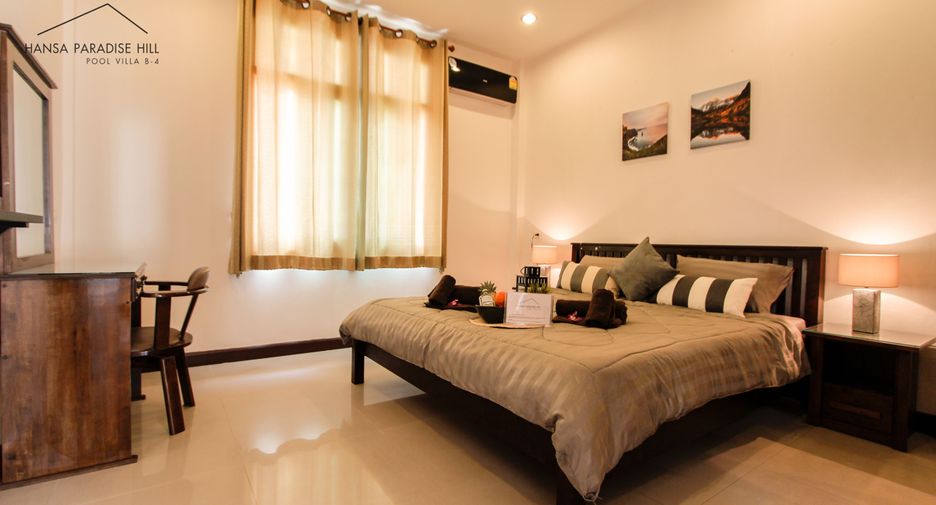 Casa en alquiler de 3 habitaciones en Bang Lamung, Chonburi