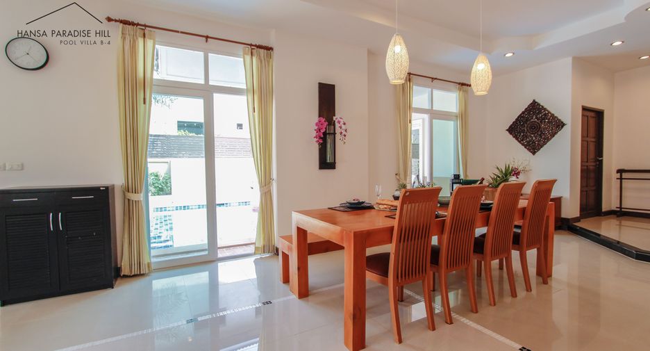 Casa en alquiler de 3 habitaciones en Bang Lamung, Chonburi