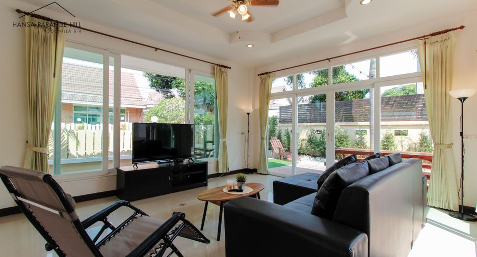 Casa en alquiler de 3 habitaciones en Bang Lamung, Chonburi