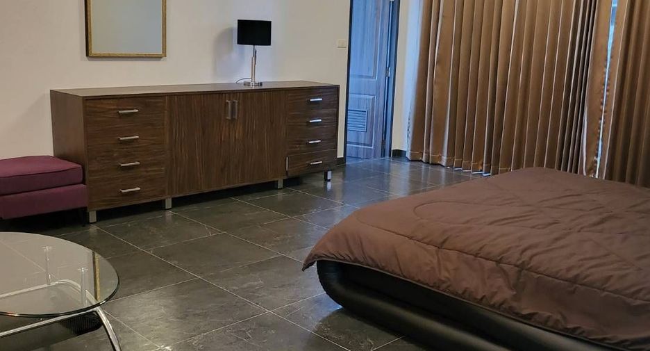 For sale 4 bedrooms villa in Doi Saket, Chiang Mai