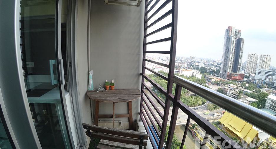 For sale studio condo in Watthana, Bangkok
