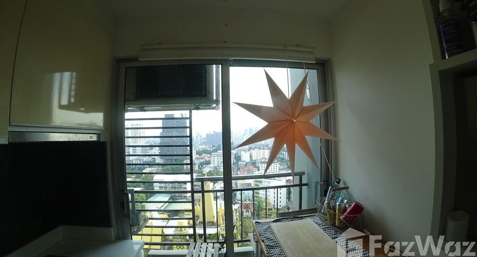 For sale studio condo in Watthana, Bangkok