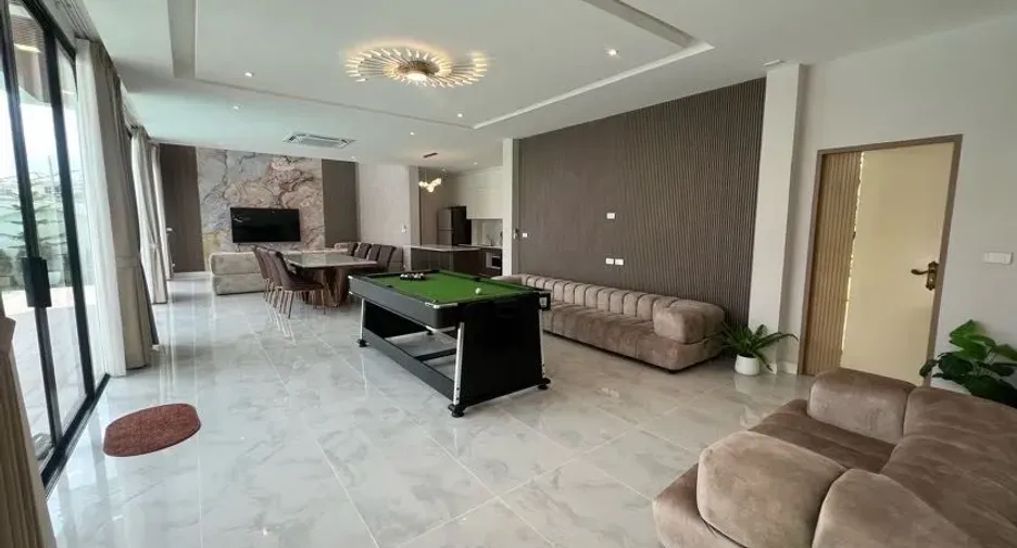 Villa en venta y en alquiler de 6 habitaciones en Mueang Chiang Mai, Chiang Mai
