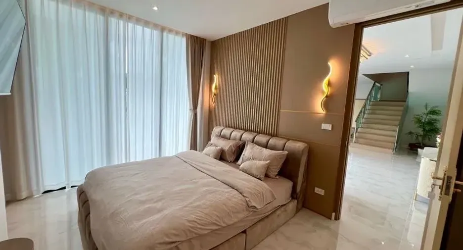 Villa en venta y en alquiler de 6 habitaciones en Mueang Chiang Mai, Chiang Mai