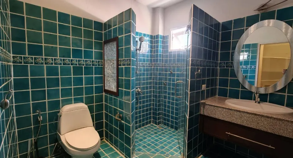 Villa en venta de 4 habitaciones en Hang Dong, Chiang Mai