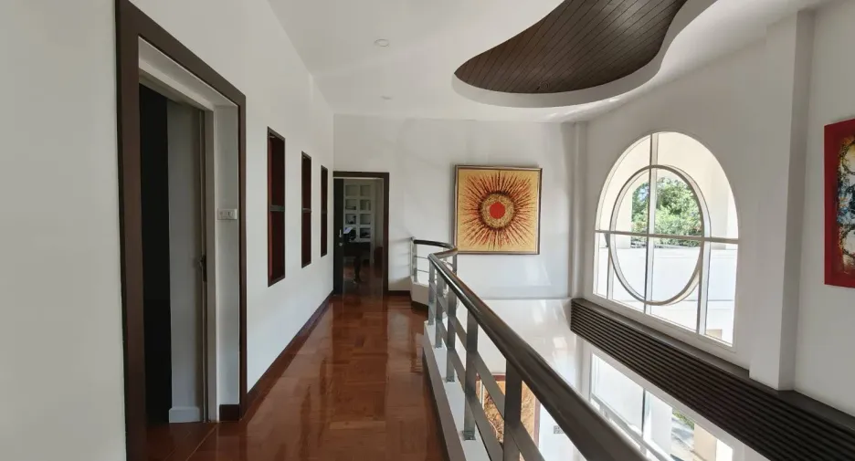 Villa en venta de 4 habitaciones en Hang Dong, Chiang Mai