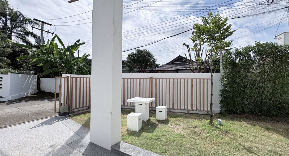 Casa en alquiler de 4 habitaciones en Hang Dong, Chiang Mai