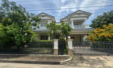 For sale 3 bedrooms house in Mueang Samut Prakan, Samut Prakan