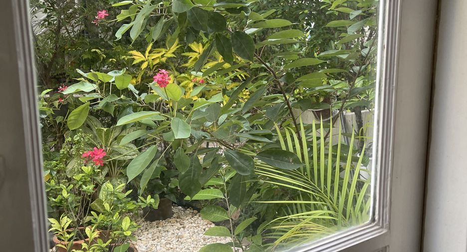 À vendre 2 chambres condo à Bang Phli, Samut Prakan