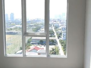 For sale studio condo in Bang Na, Bangkok