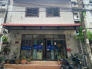 Apartamento en venta de 14 habitaciones en Bang Na, Bangkok
