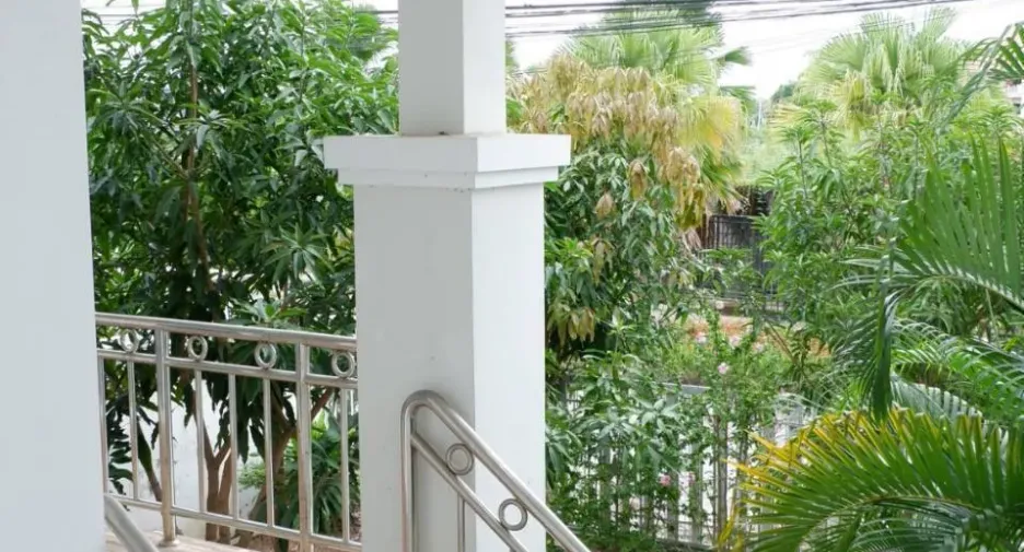 For sale 4 bedrooms house in San Sai, Chiang Mai