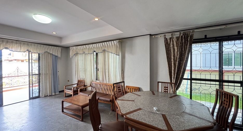 À vendre 4 chambres maison à Bang Lamung, Chonburi