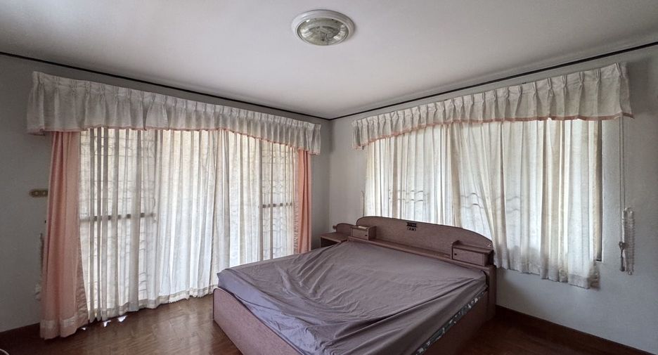 À vendre 4 chambres maison à Bang Lamung, Chonburi