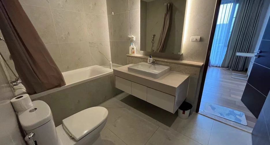 For sale 2 bedrooms condo in Mueang Chiang Mai, Chiang Mai