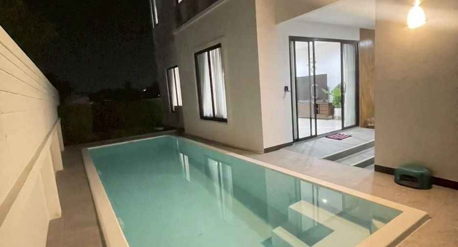 Villa en alquiler de 3 habitaciones en San Sai, Chiang Mai