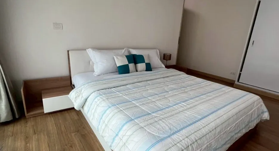 For rent 3 bedrooms condo in Mueang Chiang Mai, Chiang Mai