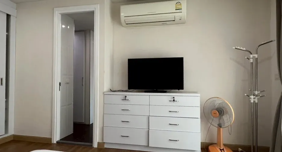 For rent 3 bedrooms condo in Mueang Chiang Mai, Chiang Mai