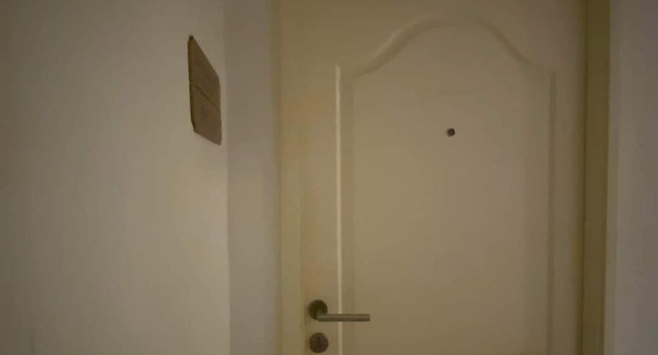 For sale 1 bed condo in Mueang Samut Prakan, Samut Prakan