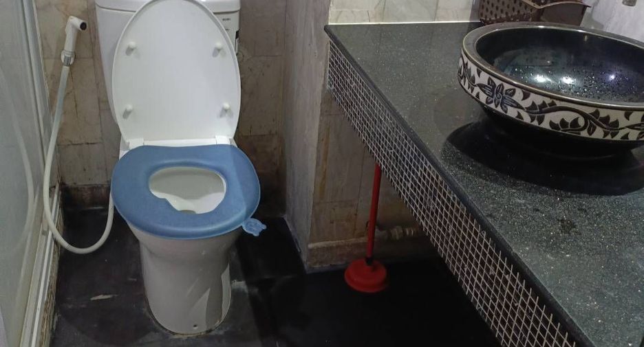 For sale 2 bedrooms condo in Chatuchak, Bangkok