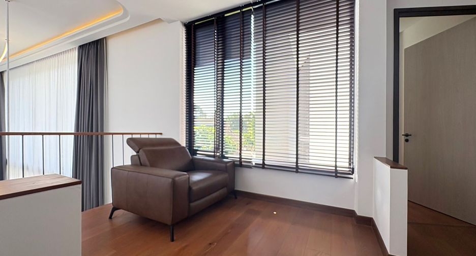 For sale 4 bedrooms villa in Doi Saket, Chiang Mai