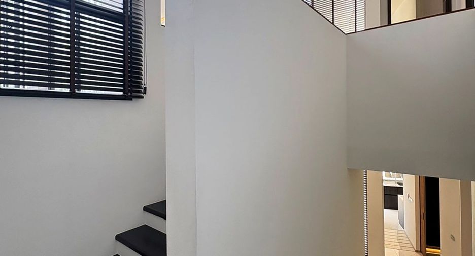 For sale 4 bedrooms villa in Doi Saket, Chiang Mai