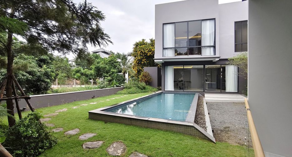 For sale 4 bedrooms villa in Doi Saket, Chiang Mai