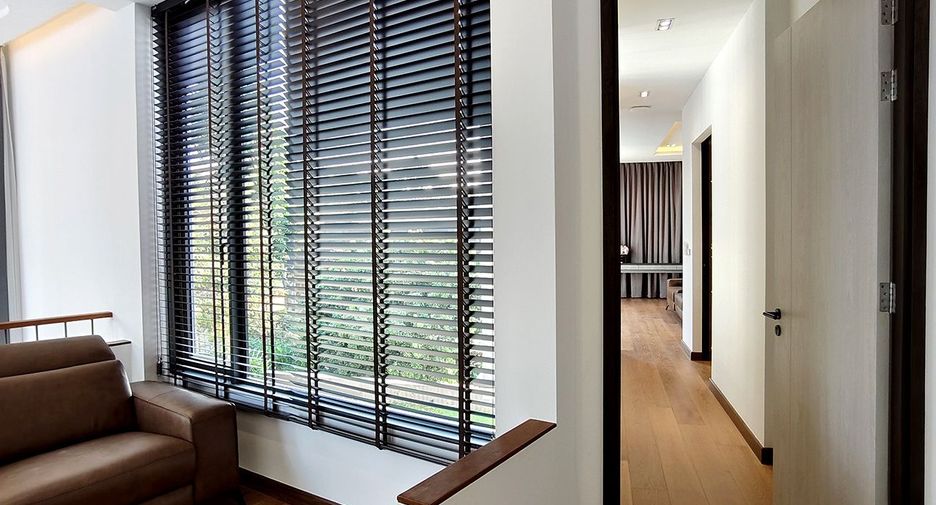 For sale 4 bedrooms villa in Doi Saket, Chiang Mai